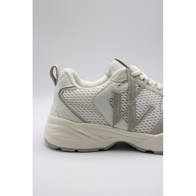 Baskets femme blanches Vanessa Wu Jillian BK2811
