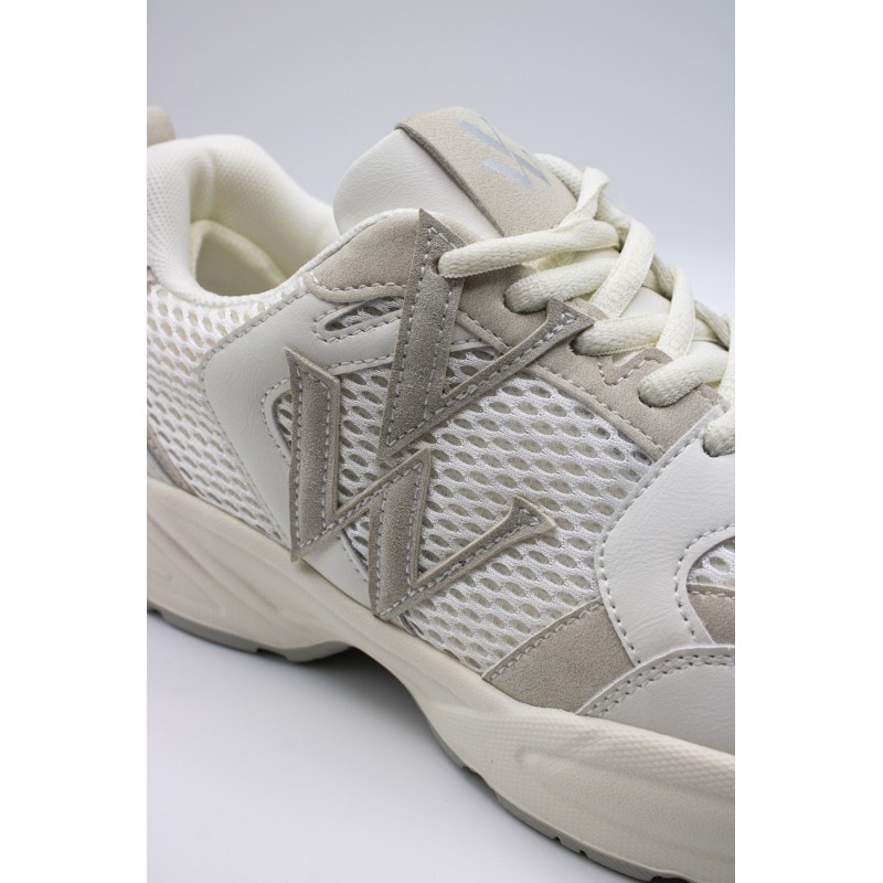 Baskets femme blanches Vanessa Wu Jillian BK2811