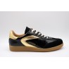 0-105 Nova – Baskets femme noir vernis élégantes