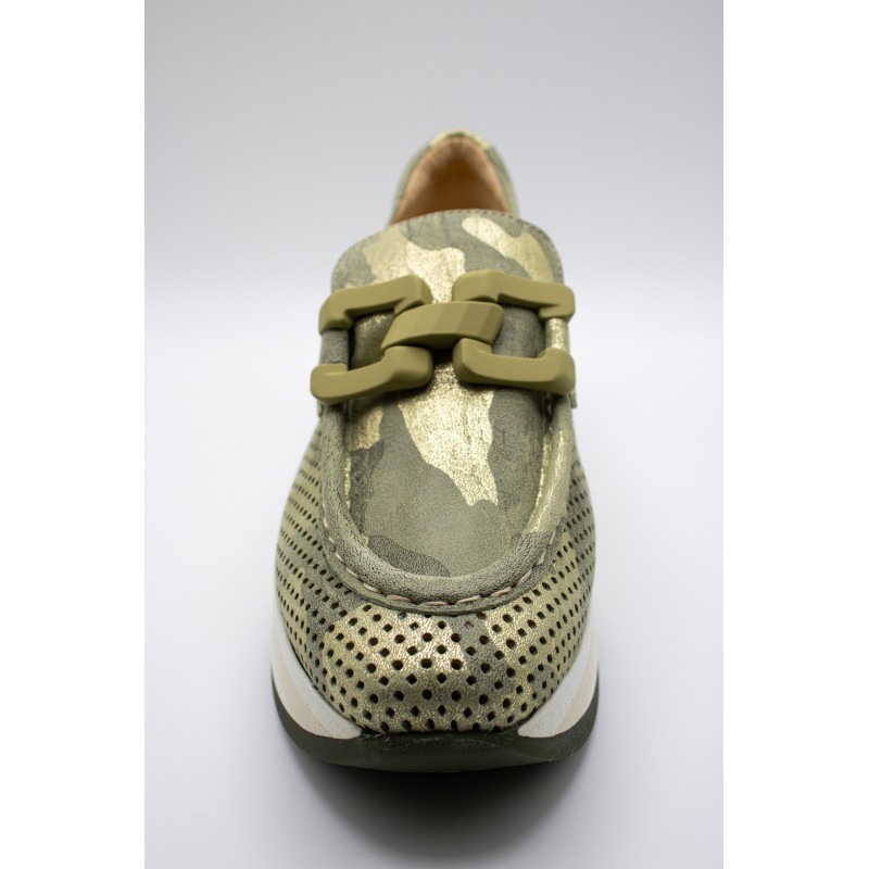 Mocassins Cloé 7.78.87/004 ajourés militaire femme
