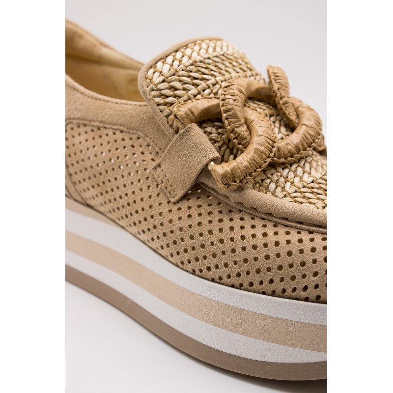 Mocassins femme Cloé 7.78.90/002 ajourés noisette