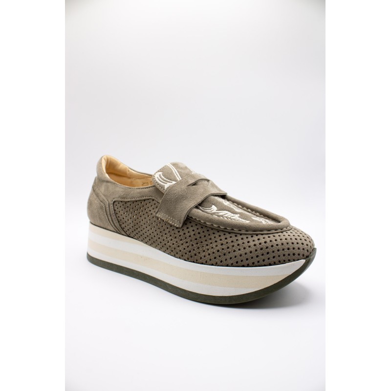 Mocassins Softwaves 7.78.93/004 kaki ajourés femme