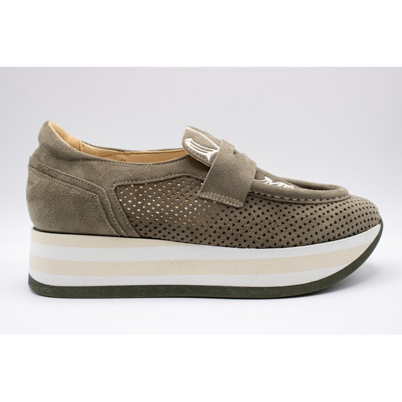 Mocassins Softwaves 7.78.93/004 kaki ajourés femme