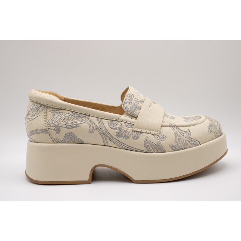 Mocassins Softwaves 9.07.07/010 cuir blanc cassé