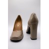 Escarpins Rosemetal J2140 beige vernis bout carré