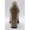 Escarpins Rosemetal J2140 beige vernis bout carré
