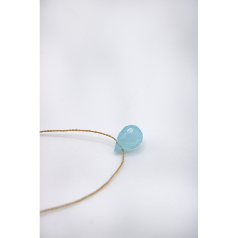 Collier goutte agathe bleu azur Une à Une