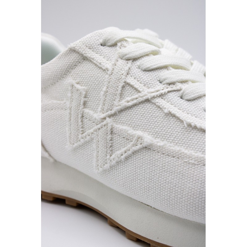 Baskets Vanessa Wu BK2918 blanches femme toile