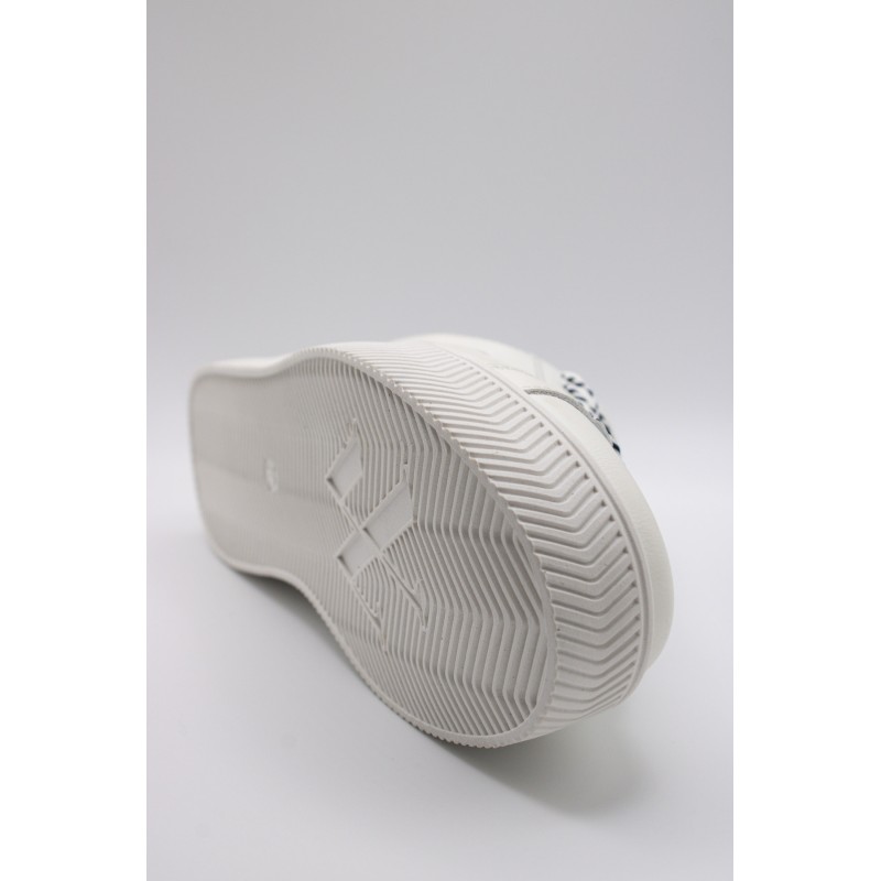 Baskets Vanessa Wu BK2838 Jane blanc bleu marine