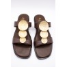 Sandales plates cuir marron bijoux dorés femme Alpe