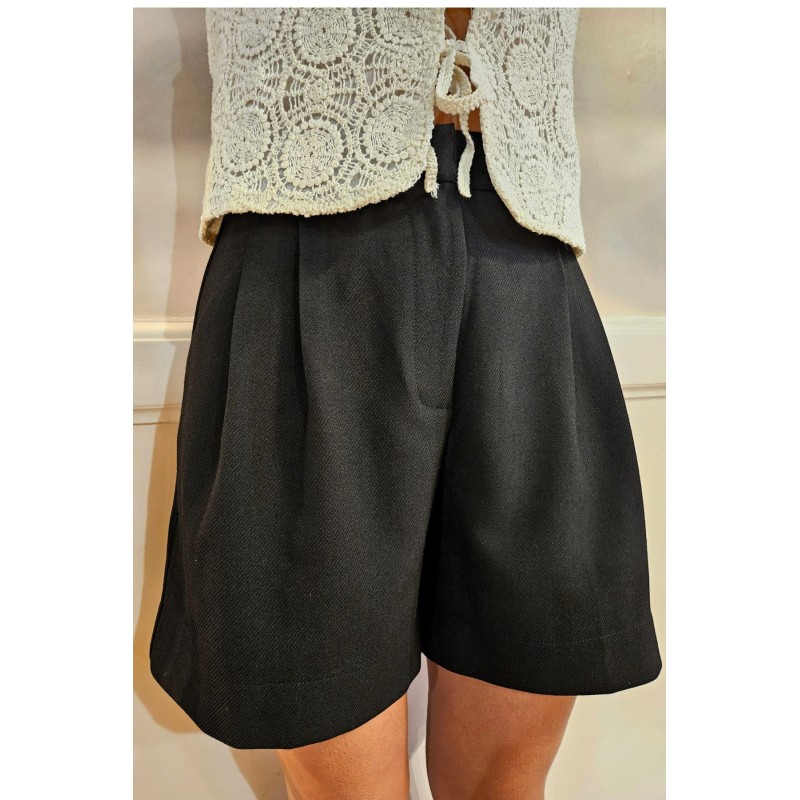 Short noir femme coupe droite taille mi-haute GRACE ET MILA