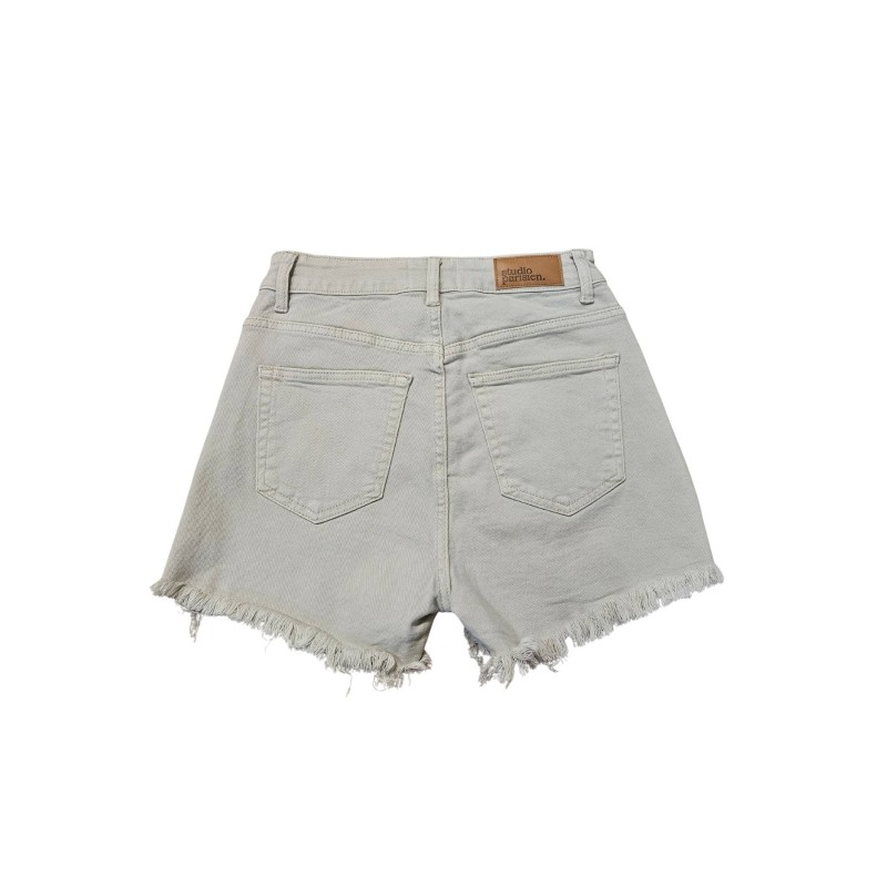 Short beige en coton femme confortable