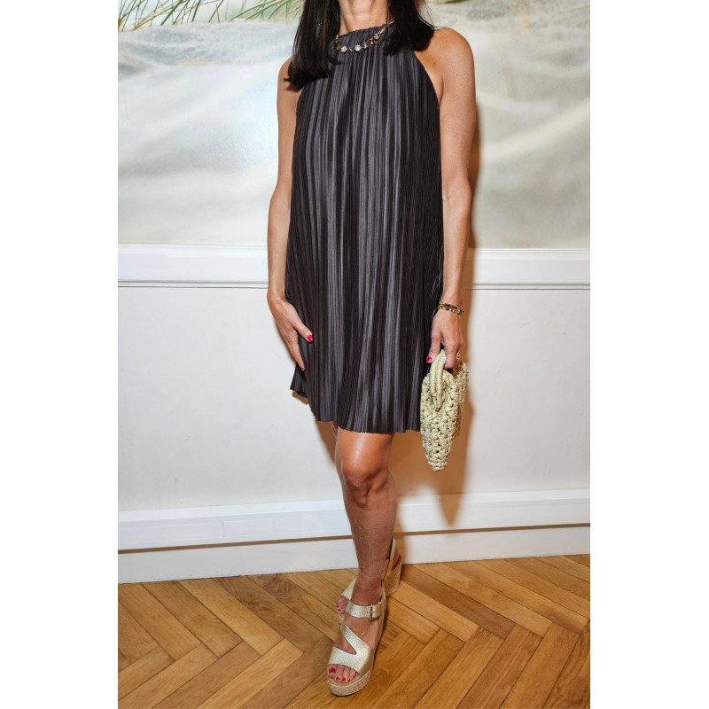 Robe Courte Plissée Chocolat WILONA GRACE & MILA