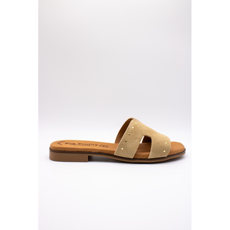 Mules cloutées cuir beige femme | Eva Frutos