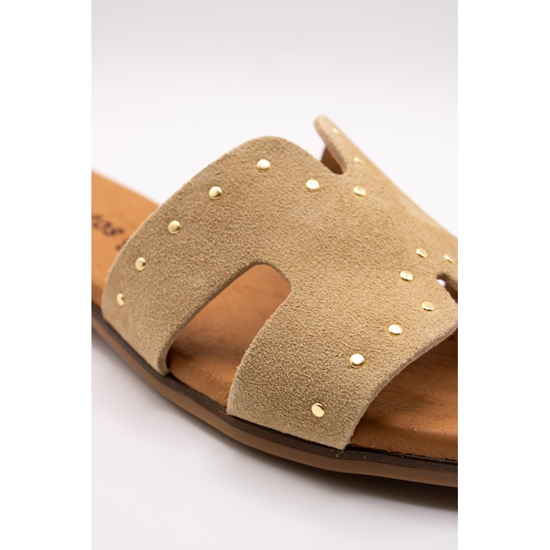 Mules cloutées cuir beige femme | Eva Frutos