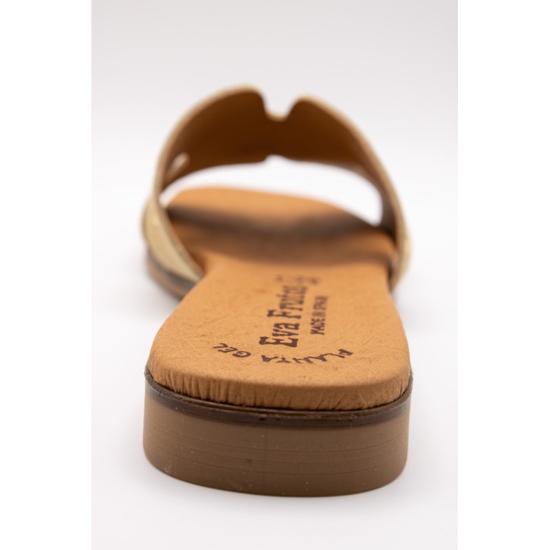 Mules cloutées cuir beige femme | Eva Frutos