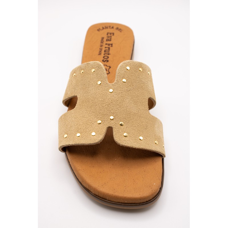 Mules cloutées cuir beige femme | Eva Frutos
