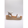 Sandales Eva Frutos argentées et blanches plateforme femme