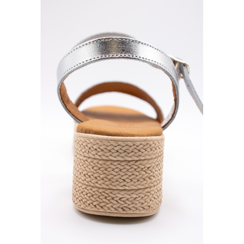 Sandales Eva Frutos argentées et blanches plateforme femme