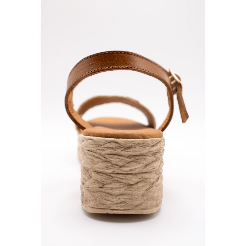 Sandales compensées en cuir beige - EVA FRUTOS Femme