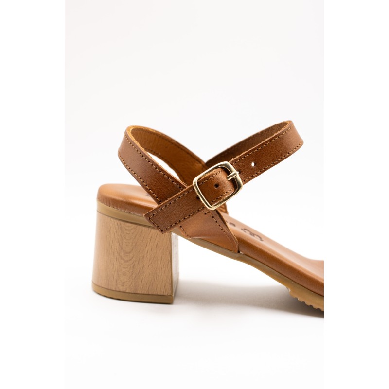 Sandales marron en cuir à petit talon - EVA FRUTOS Femme