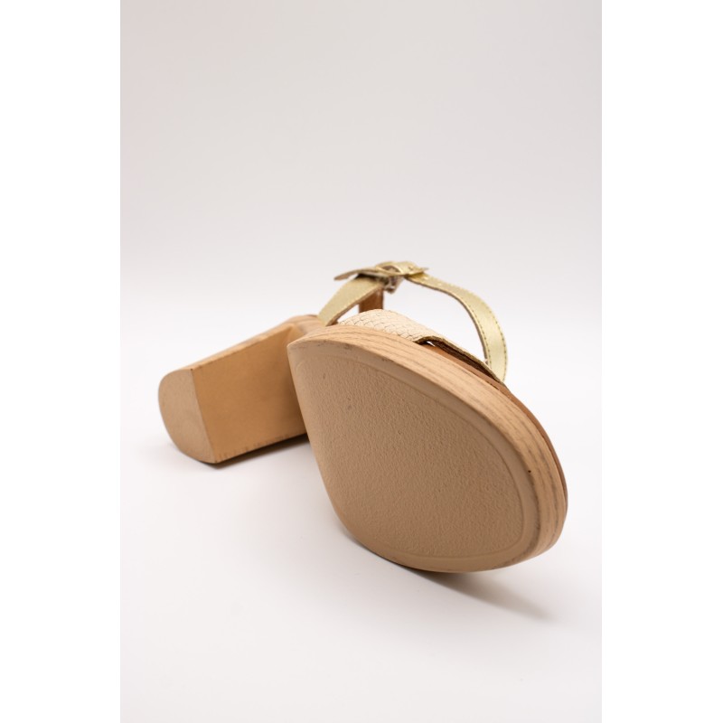Sandales à talon cuir beige et doré Eva Frutos 990