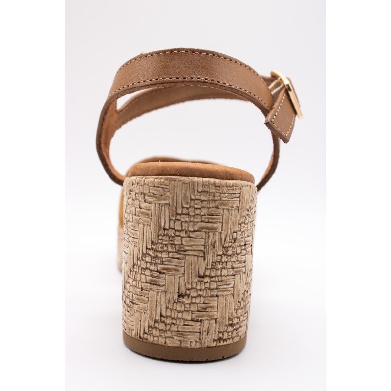 Sandales à talon cuir nubuck cognac Eva Frutos 6737