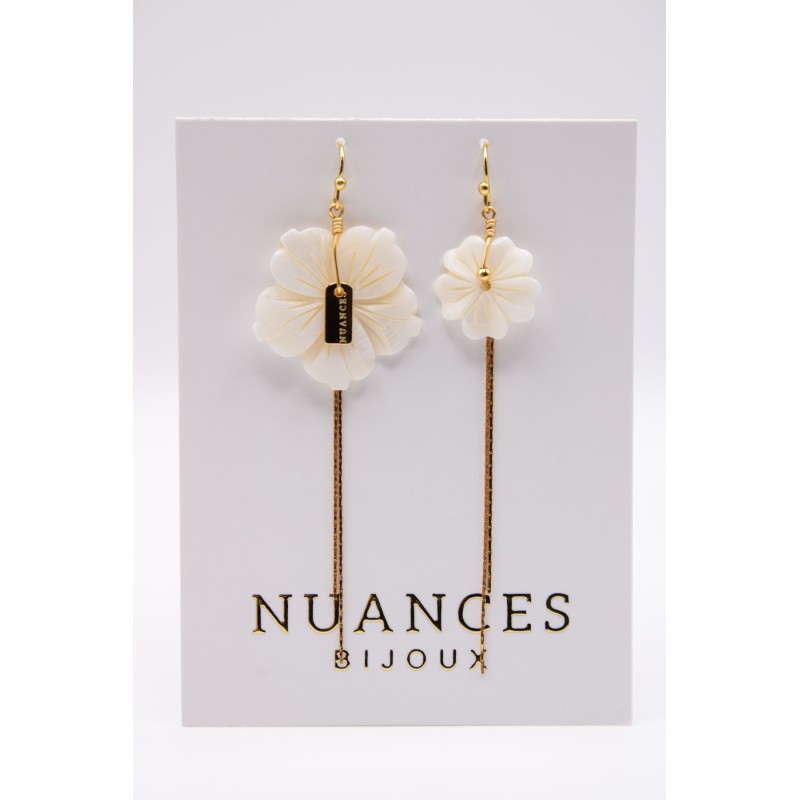 Boucles d'oreilles asymétriques dorées & nacre - NUANCES BIJOUX