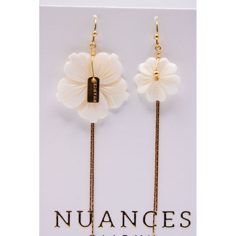 Boucles d'oreilles asymétriques dorées & nacre - NUANCES BIJOUX
