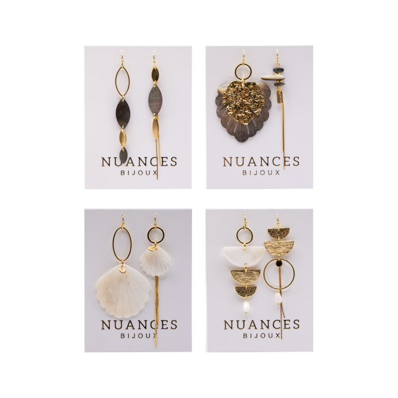 Boucles d'oreilles asymétriques dorées & nacre - NUANCES BIJOUX