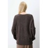 Pull Salvador chocolat femme oversize col V | Grace & Mila