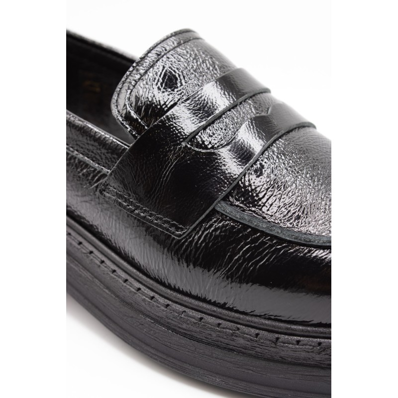 Mocassins We Do 11412/01 cuir verni noir femme