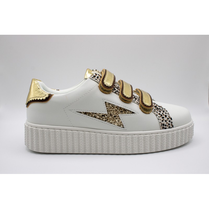 Vanessa Wu Xenia BK2803 Blanc Or – Baskets Femme
