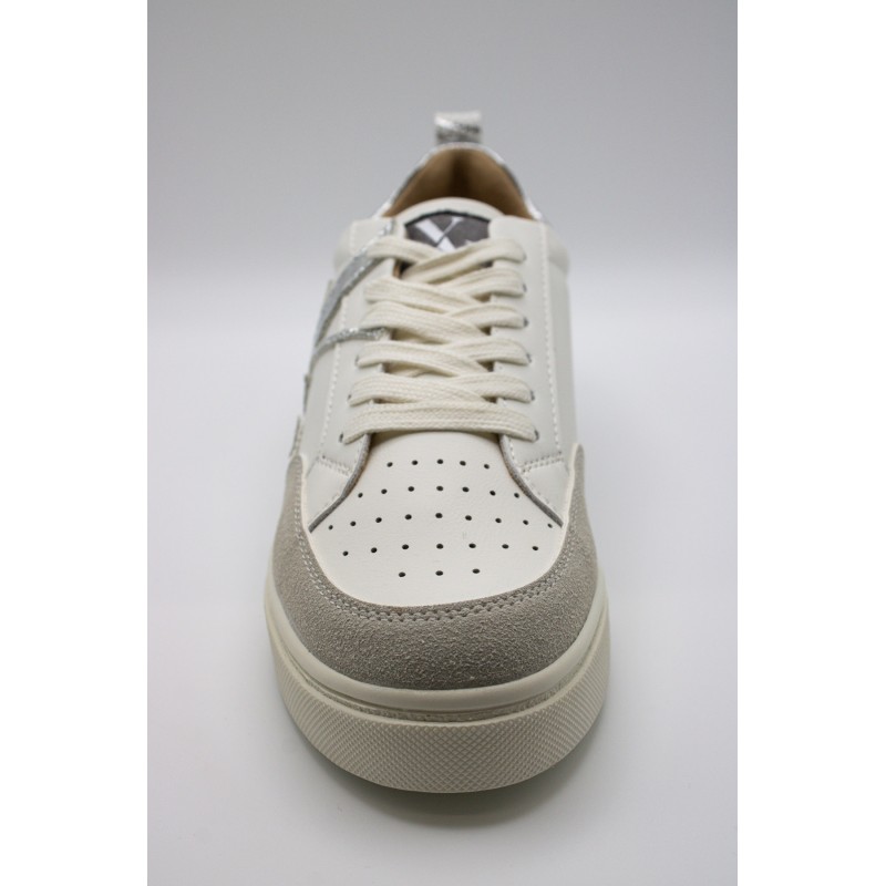 Baskets femme blanches Vanessa Wu Luna à lacets