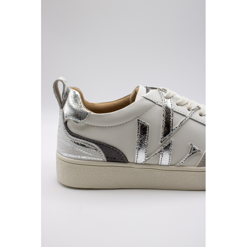 Baskets femme blanches Vanessa Wu Luna à lacets