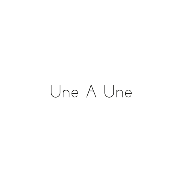Une a une